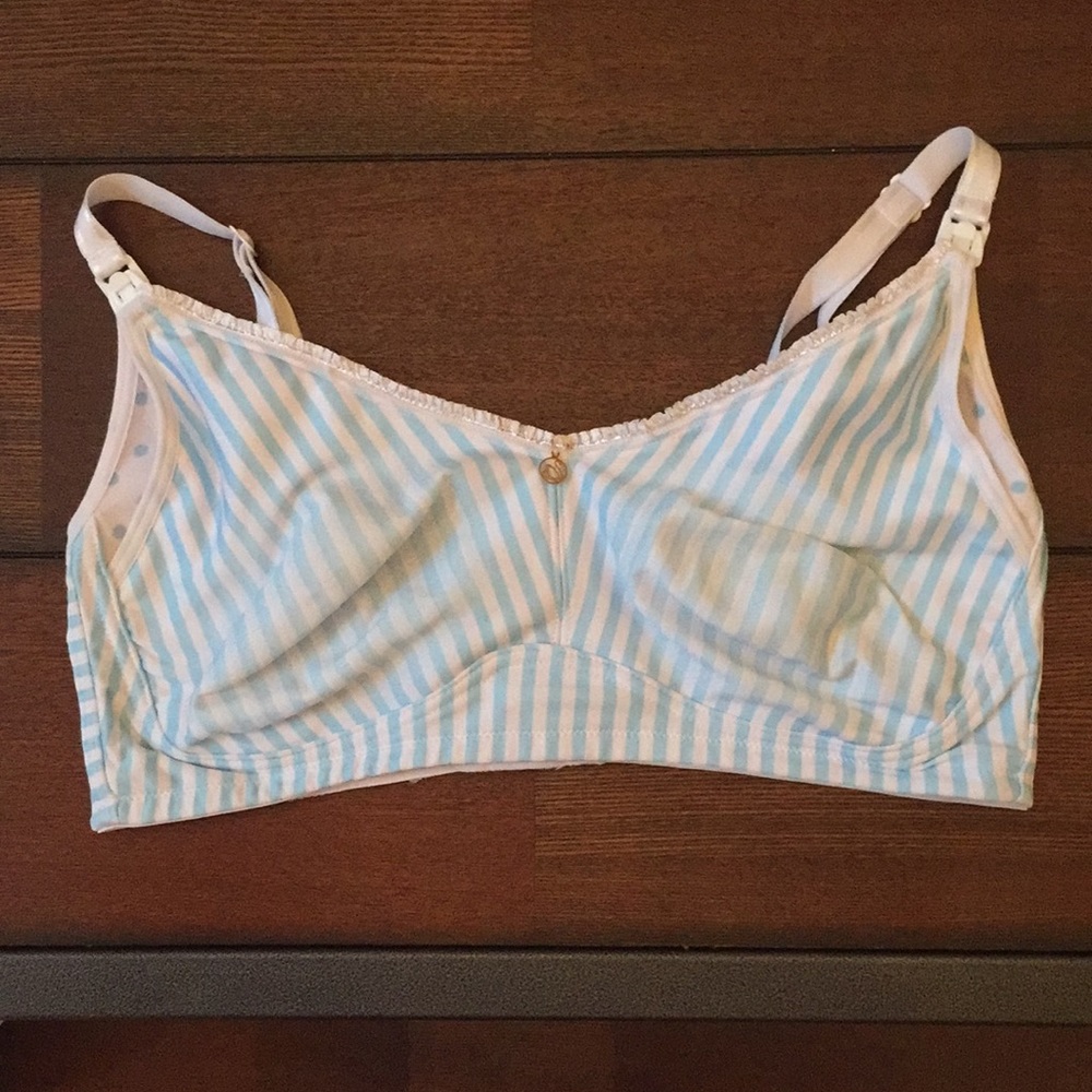 36B nursing bra NWOT